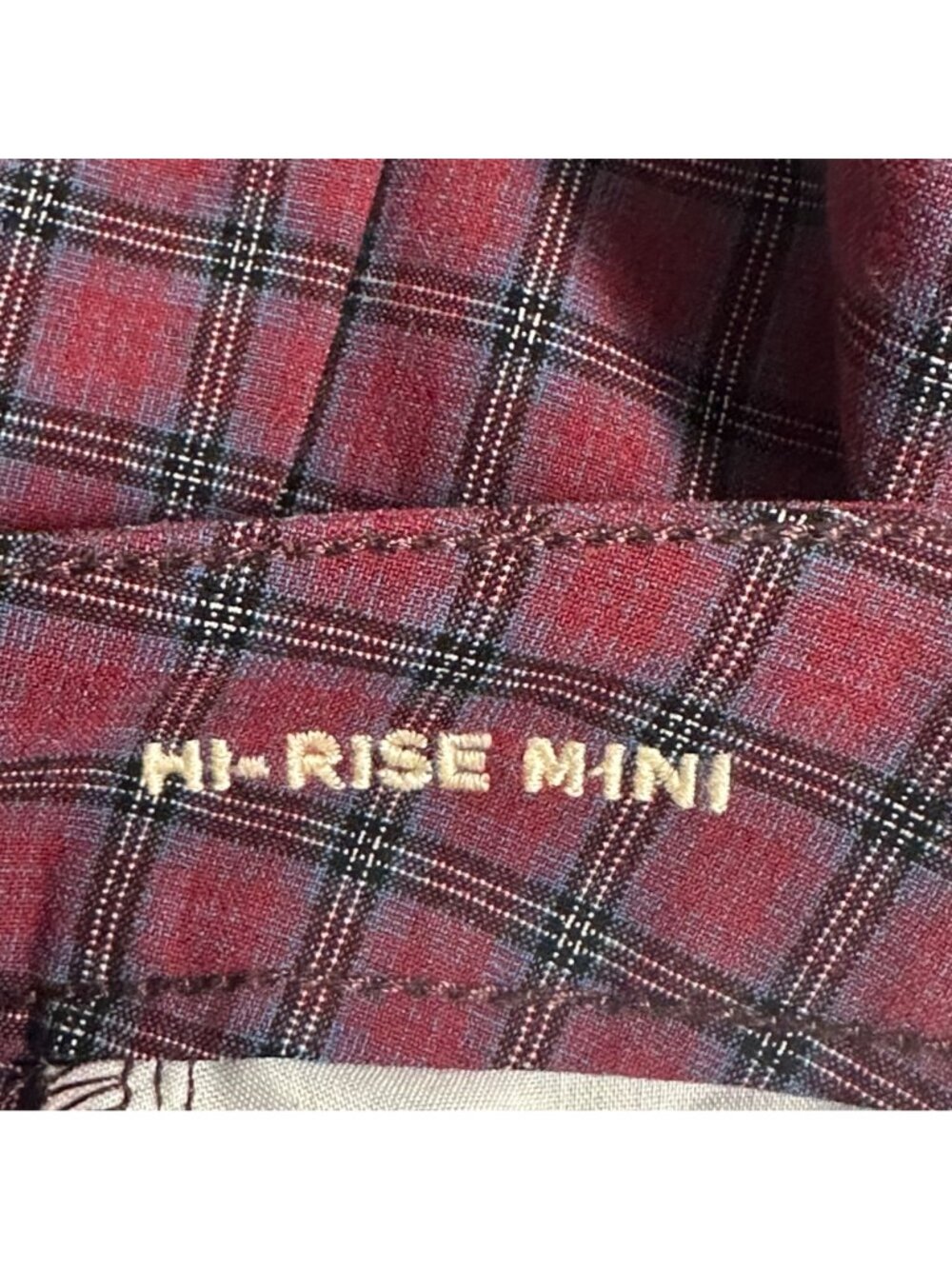 American Eagle Outfitters Hi-Rise Mini Skirt Plaid Maroon Black SZ 00 Preppy - Picture 6 of 12